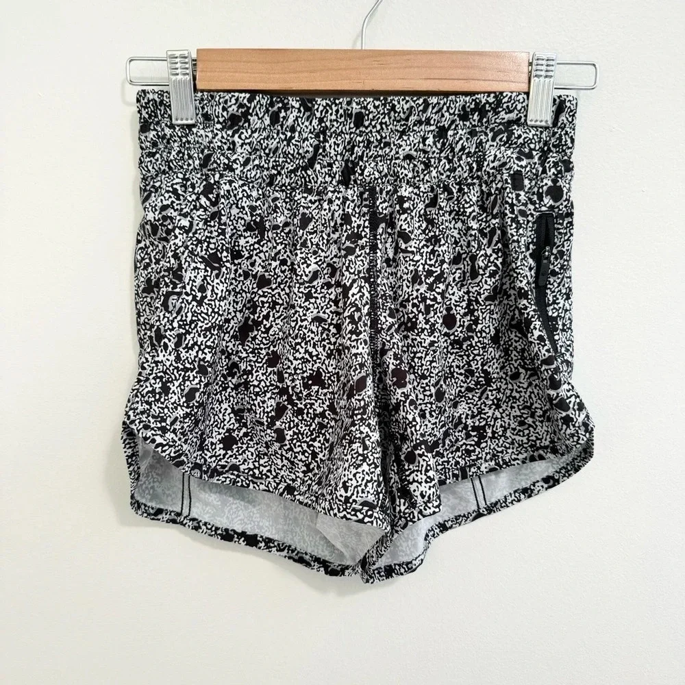 Lululemon Tracker Short 4